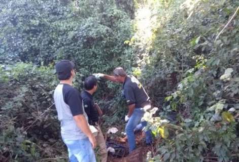 Homem com v&aacute;rias passagens pela pol&iacute;cia &eacute; encontrado morto, degolado 