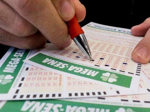Ningu&eacute;m acerta seis dezenas e Mega-Sena acumula em R$ 16 milh&otilde;es
