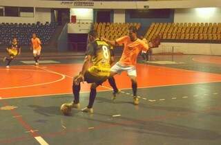 Domingo tem jogos de futsal em torneio da Funesp (Foto: Divulgação)