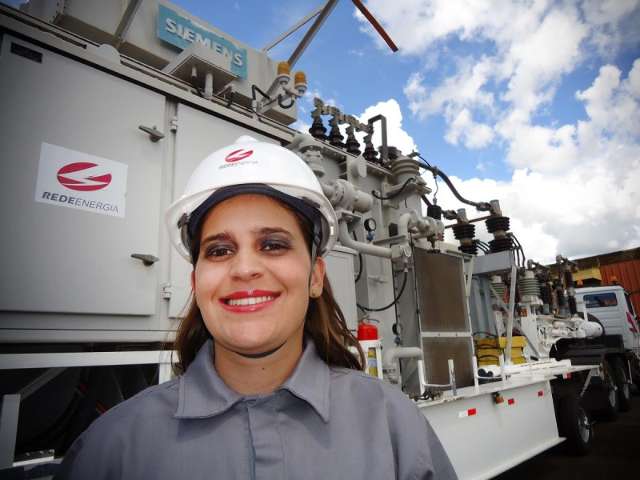 Enersul contrata primeira mulher para vaga de eletricista em  MS 