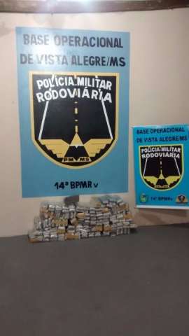 PMR apreende  142 quilos de maconha  na Base de Vista Alegre