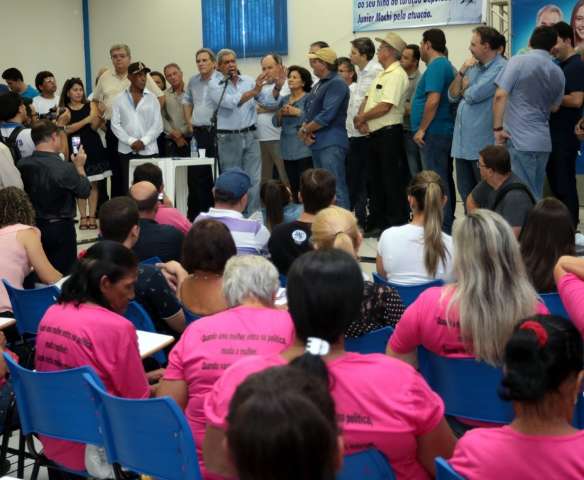 Andr&eacute; diz que comitiva vai servir de base para criar plano de governo