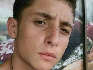 Adolescente foi espancado at&eacute; a morte por esconder dinheiro de comparsas