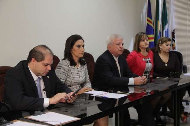 PMDB rejeita duas secretarias, mas votar&aacute; projetos &ldquo;a favor&quot; da cidade