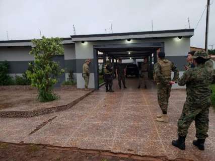 Dois suspeitos de executar comerciante brasileiro são presos na fronteira