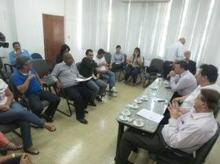 Último encontro entre diretoria da ACP e secretários municipais. (Foto: Denílson Secreta/PMCG)