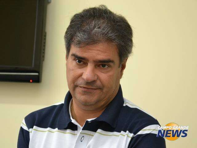 Nelsinho diz que o candidato ao governo ir&aacute; &quot;costurar&quot; as alian&ccedil;as do PMDB