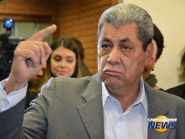 No &uacute;ltimo dia de governo, Puccinelli veta cinco projetos dos deputados