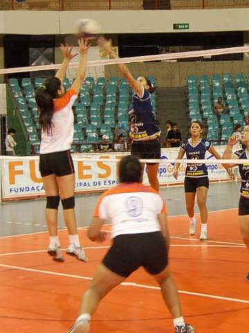  Semifinais da Copa Campo Grande de v&ocirc;lei come&ccedil;am neste s&aacute;bado