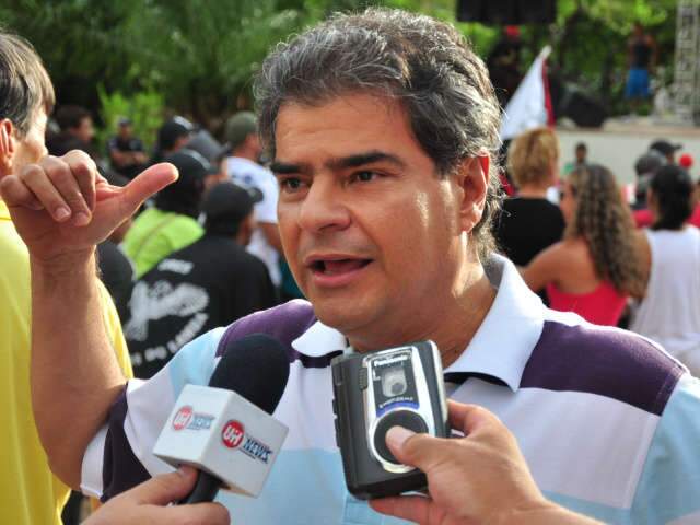 &ldquo;N&atilde;o existe isso, vou continuar at&eacute; o fim&rdquo;, diz Trad sobre ren&uacute;ncia