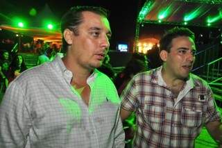 Dalton (à esquerda) e Jaime decidiram investir no mercado evangélico. (Foto: João Garrigó)