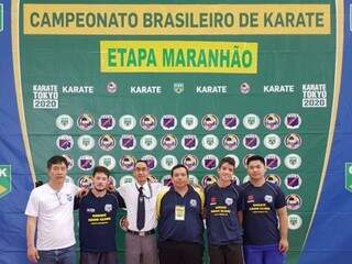 Atletas de Mato Grosso do Sul retornaram com medalhas do Brasileiro de karatê (Foto: Divulgação)