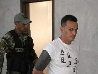 Eduardo Aparecido de Almeida, chefe das operações do PCC no Paraguai, foi preso ontem (Divulgação/Senad)