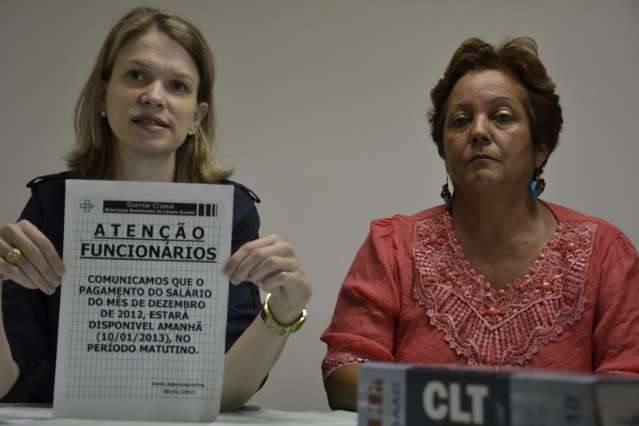 Santa Casa classifica paralisa&ccedil;&atilde;o de irrespons&aacute;vel e desconta dia