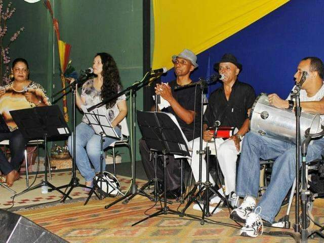 Atra&ccedil;&otilde;es musicais da Morada dos Ba&iacute;s t&ecirc;m samba, forr&oacute; e rock nesta semana 