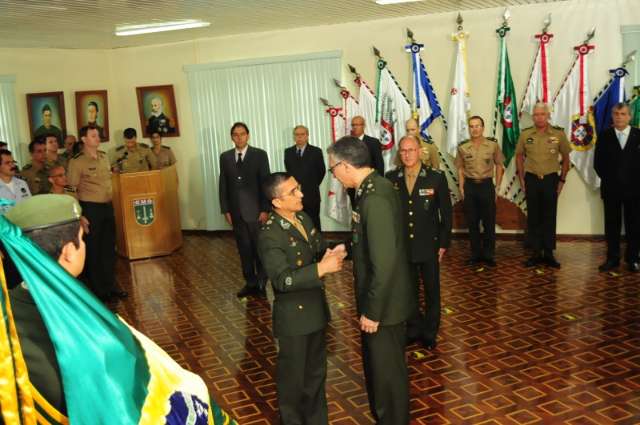 Centro de Opera&ccedil;&otilde;es do CMO troca de comando 