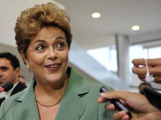 Dilma Rousseff chega para o lançamento do Plano Safra (Foto: Agência Brasil)