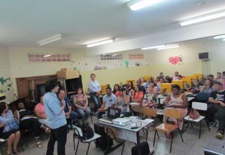 TJ-MS reinicia em escolas municipais projeto que incentiva diálogo entre alunos