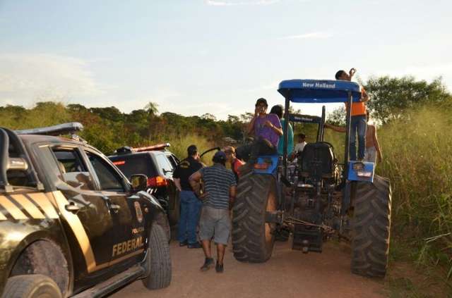 Com a chegada da noite, reintegra&ccedil;&atilde;o da Buriti fica para o domingo
