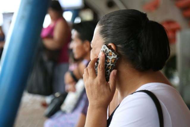 Chamadas de telefone fixo para celular ter&atilde;o reajuste m&eacute;dio de 1,33%