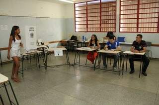 Quase sete mil pessoas votam na Escola Teutônio Vilela, na Capital (Foto: Marcos Ermínio)