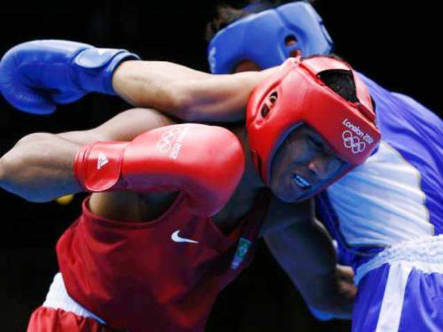  Esquiva Falc&atilde;o conquista a prata nos pesos m&eacute;dio do boxe ol&iacute;mpico