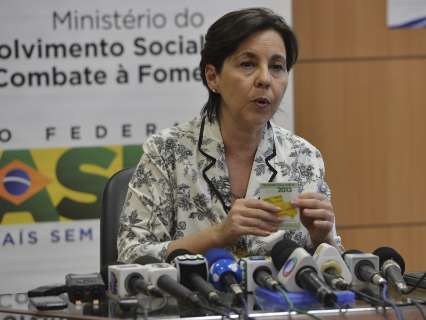 Ministra substitui Dilma na formatura de 860 alunos do Pronatec