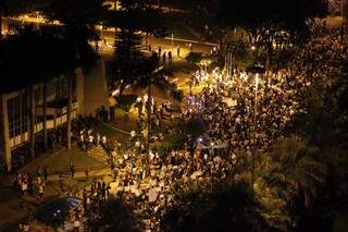 Manifestantes ocuparam vários pontos da região central da cidade (Foto: Cleber Gellio)