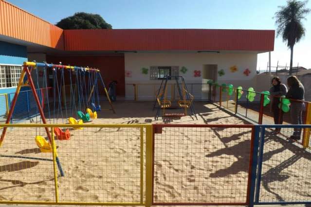 Prefeitura diz que garantiu vagas para crian&ccedil;as em creche h&aacute; um ano