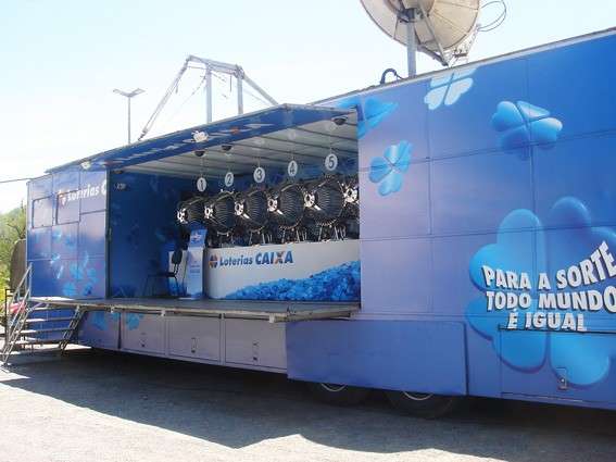 Anast&aacute;cio sedia sorteio da Mega-Sena no pr&oacute;ximo s&aacute;bado