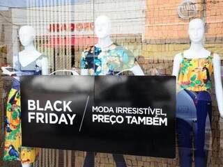 Black Friday da Damyller tem vários descontos desde o começo do mês (Foto: Paulo Francis)