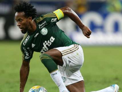 Aos 43 anos, o incansável Zé Roberto volta ao Palmeiras contra o Santos