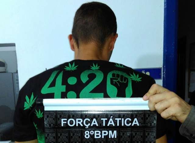 Adolescente &eacute; apreendido oferecendo baseado de maconha durante rodeio