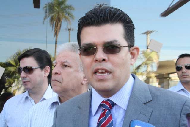 Prefeito firma conv&ecirc;nio hoje com Detran para registro de ciclomotores