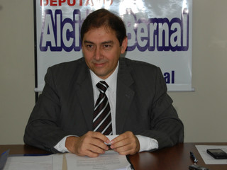 Presidente do PP diz em vídeo que Bernal é mais do que nunca o partido nas eleições de 2012(Foto: Simão Nogueira)