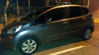 O veículo roubado foi encontrado no Jardim Novos Estados (Foto: Divulgação)