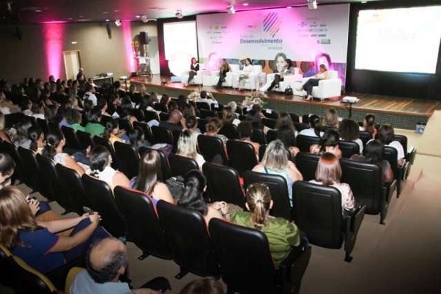 No primeiro dia, 660 pessoas participam de a&ccedil;&otilde;es da Rota do Desenvolvimento