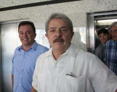 Petistas dizem que Lula pediu “cautela”, mas não vetou PSDB