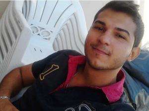 Jovem de 19 anos &eacute; atingido por dois tiros e morre ao dar entrada em hospital