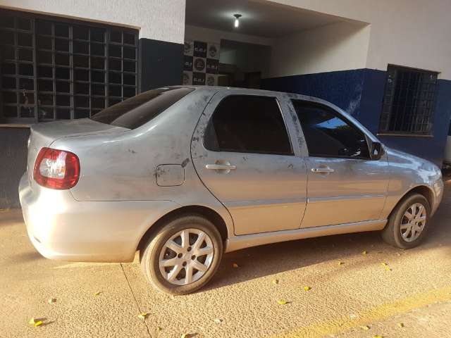 Casal tem carro roubado por integrantes de quadrilha de Goi&aacute;s 