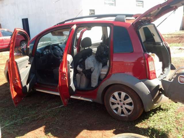 Traficantes s&atilde;o presos transportando 413 kg de maconha em ve&iacute;culo clonado