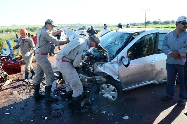 Morre segunda v&iacute;tima de acidente envolvendo autom&oacute;veis na MS-141