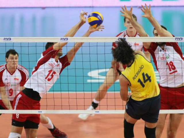  Brasil perde novamente e est&aacute; eliminado da Liga Mundial de V&ocirc;lei