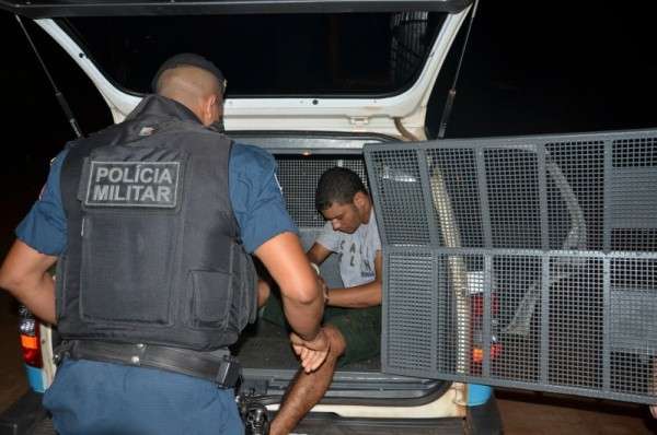 Policial reage a assalto e salva gr&aacute;vida e menino de 5 anos em Tr&ecirc;s Lagoas