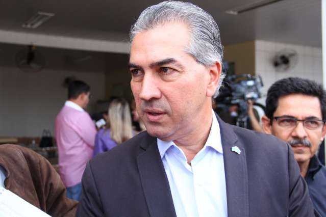 Primeira obra de Reinaldo prev&ecirc; R$ 57 mi para pavimentar acesso a &Aacute;gua Fria