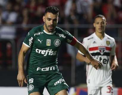 São Paulo e Palmeiras empatam em jogo com pênalti anulado 