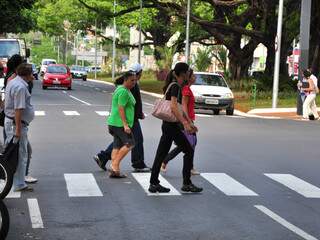 Alessandra foi atropelada no cruzamento da Afonso Pena com a rua 14 de Julho (Foto: João Garrigó)
