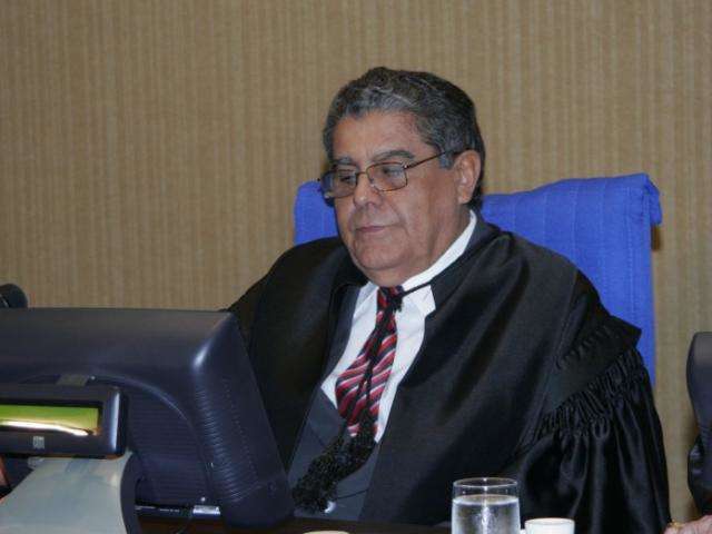 Governador nomeia novo procurador geral de contas