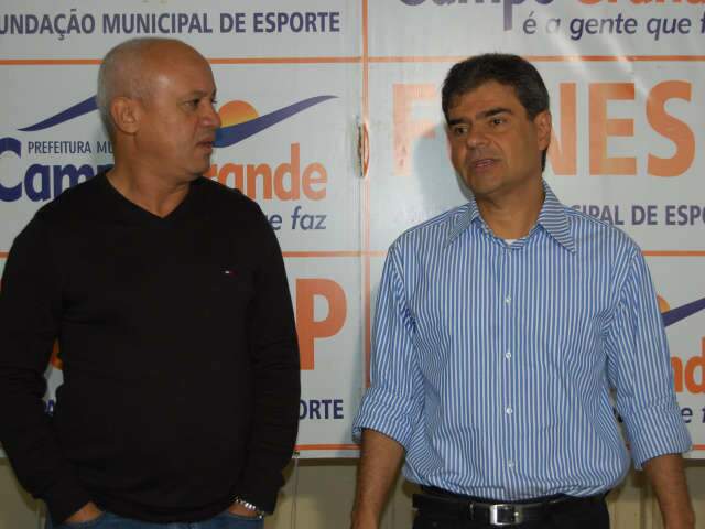  Tucanos ficam com Nelsinho at&eacute; as conven&ccedil;&otilde;es partid&aacute;rias em 2012