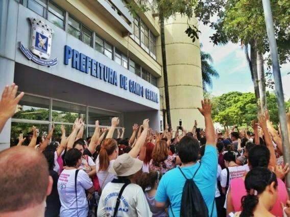 Ap&oacute;s adiar julgamento 6 vezes, Justi&ccedil;a barra reajuste de 9,57% a servidores